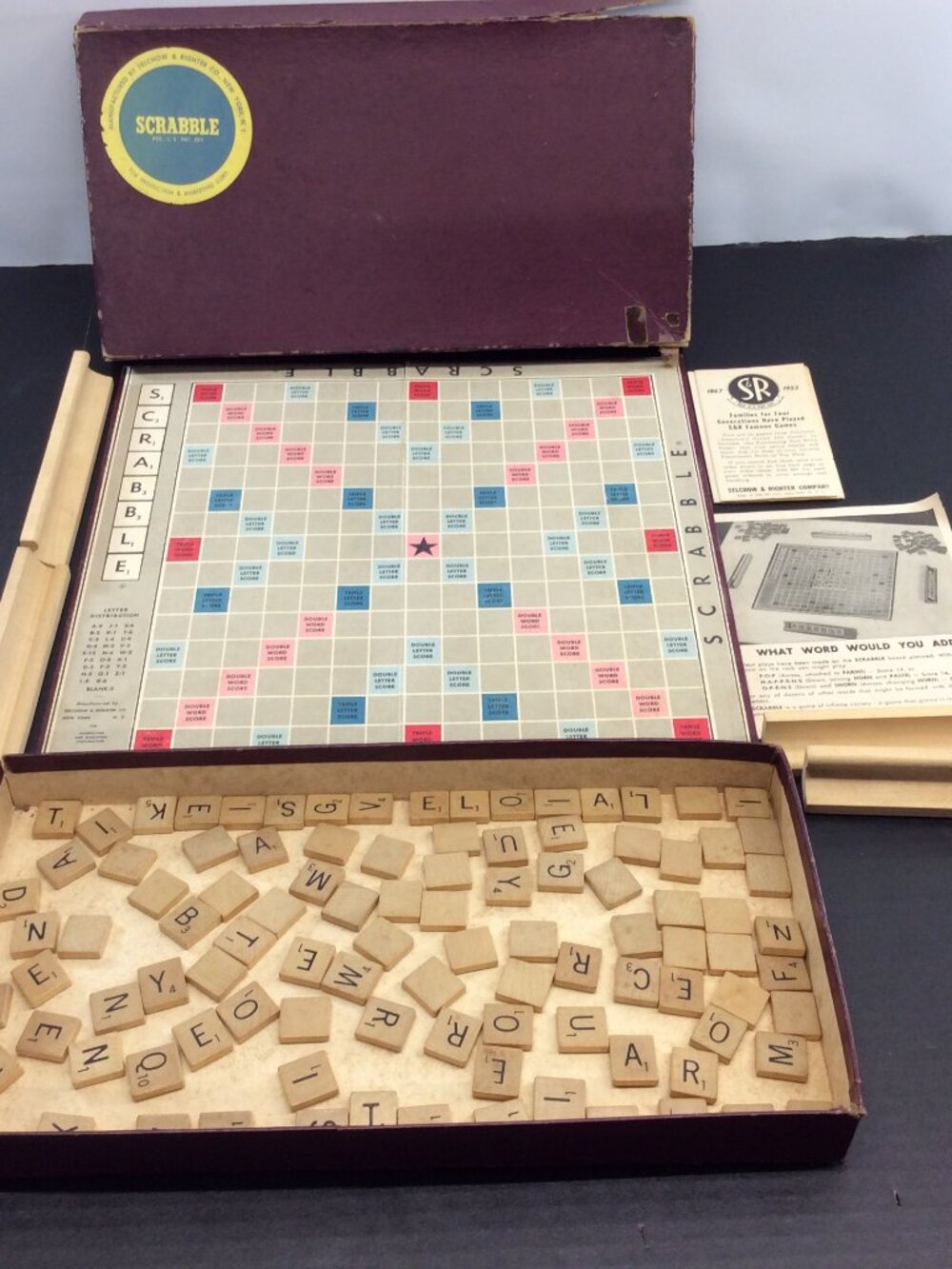SCRABBLE GAME Vintage 1948 SELCHOW & RIGHTER CO Complete with BOX